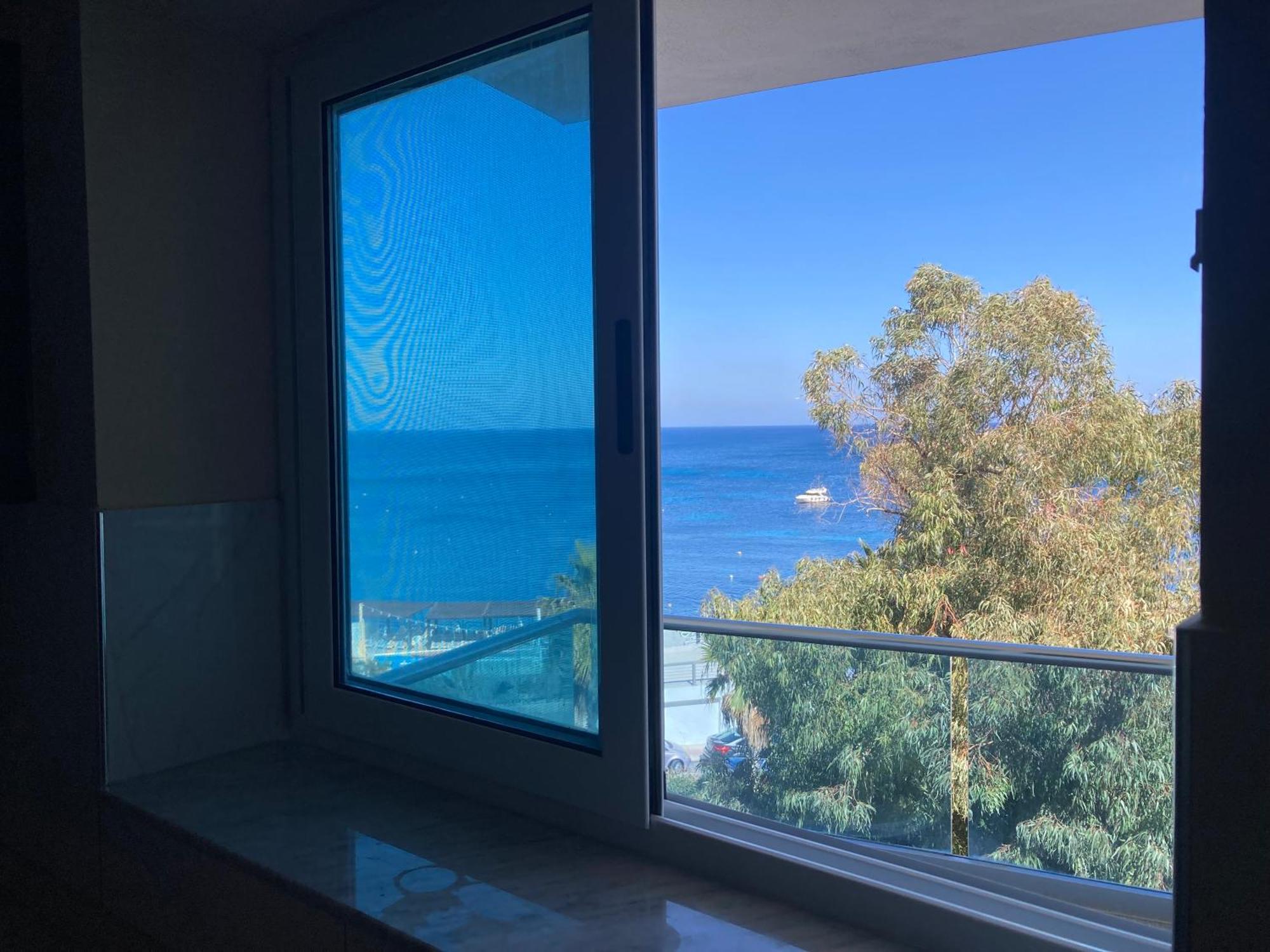 Sunrise Bay Apartments - Frontline Sea Views 세인트폴스베이 외부 사진